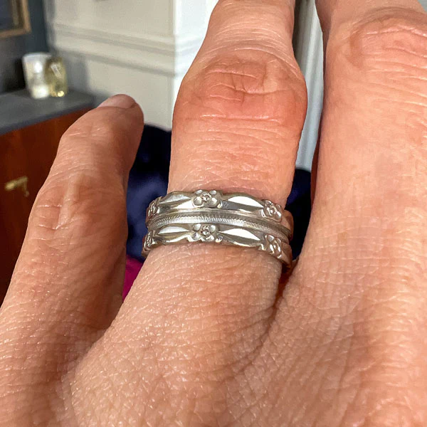 Vintage Wide Patterned Band Ring, Size 6 1/4 - Image 2