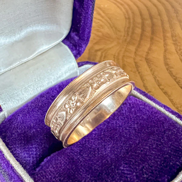 Vintage Patterned Wedding Band Ring, 1960, Size 6 3/4 - Image 3
